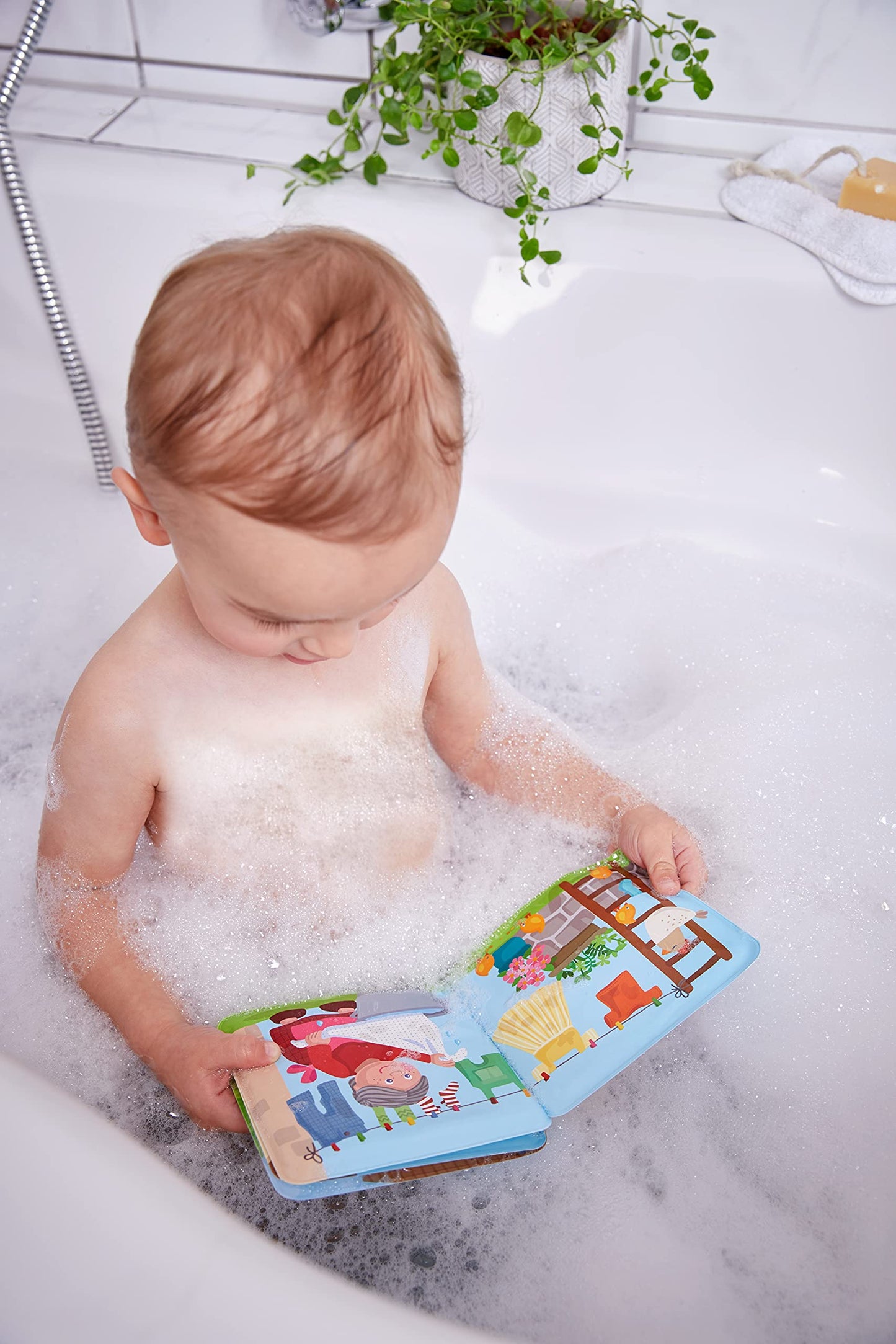 HABA Magic Color Changing Bath Book: Animal Wash Day for Toddlers (18-36m)