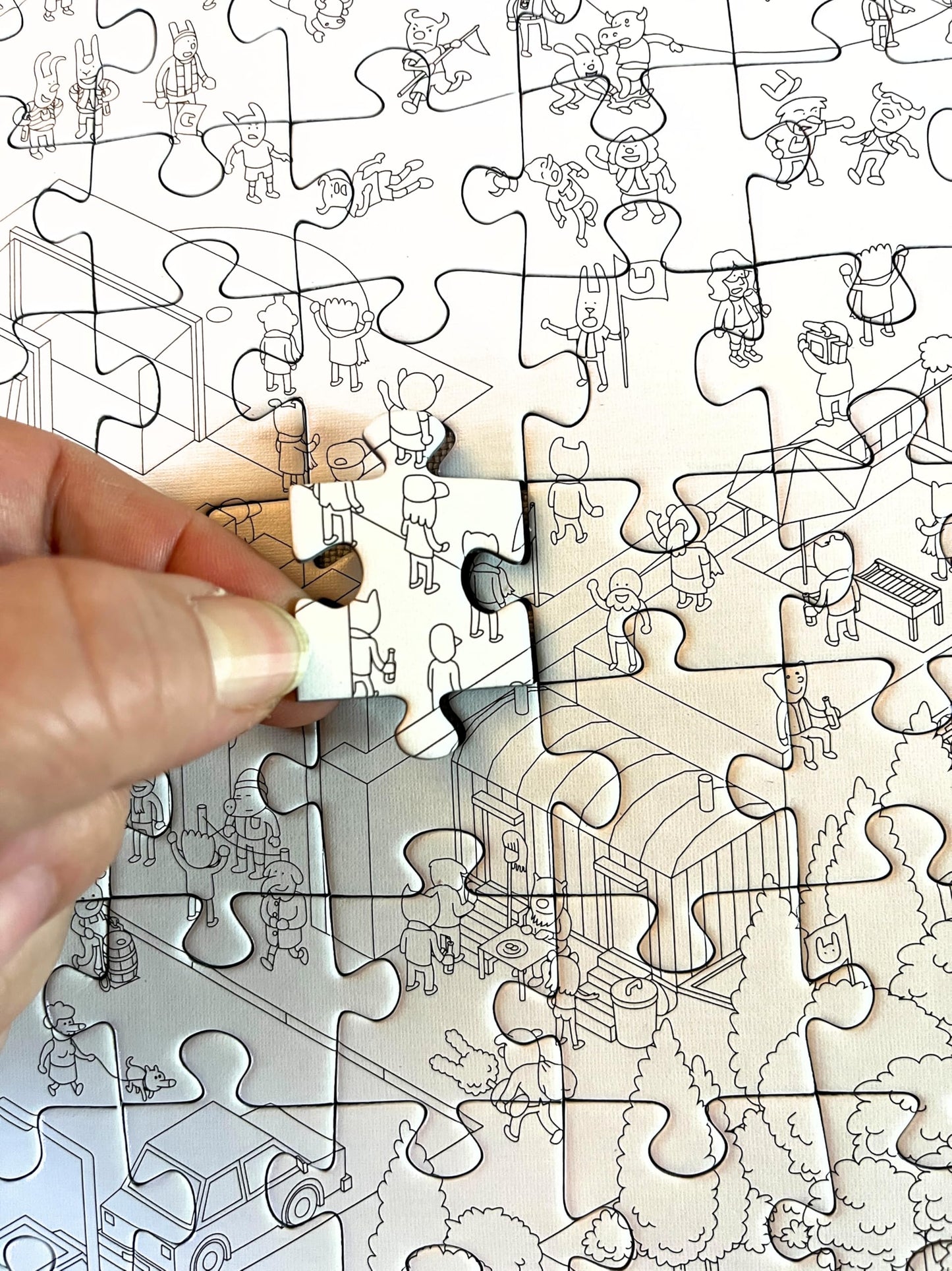 Hachette Boardgames MicroMacro Jigsaw: The Home Game – 500-Piece Family Mystery Puzzle
