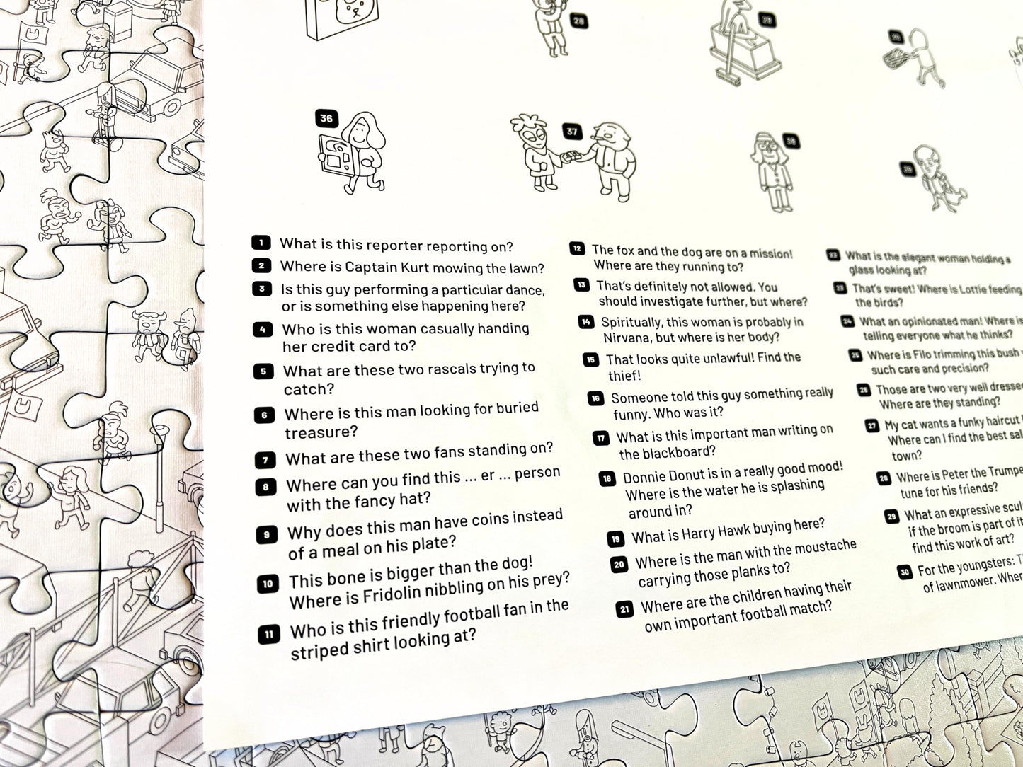Hachette Boardgames MicroMacro Jigsaw: The Home Game – 500-Piece Family Mystery Puzzle