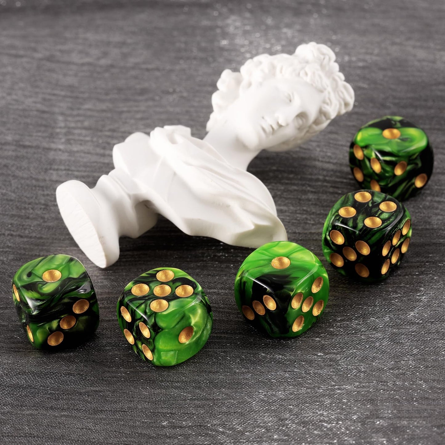Handan 24-Pack 16mm 6-Sided Dice — Green & Black, Portable Yahtzee & Math Dice