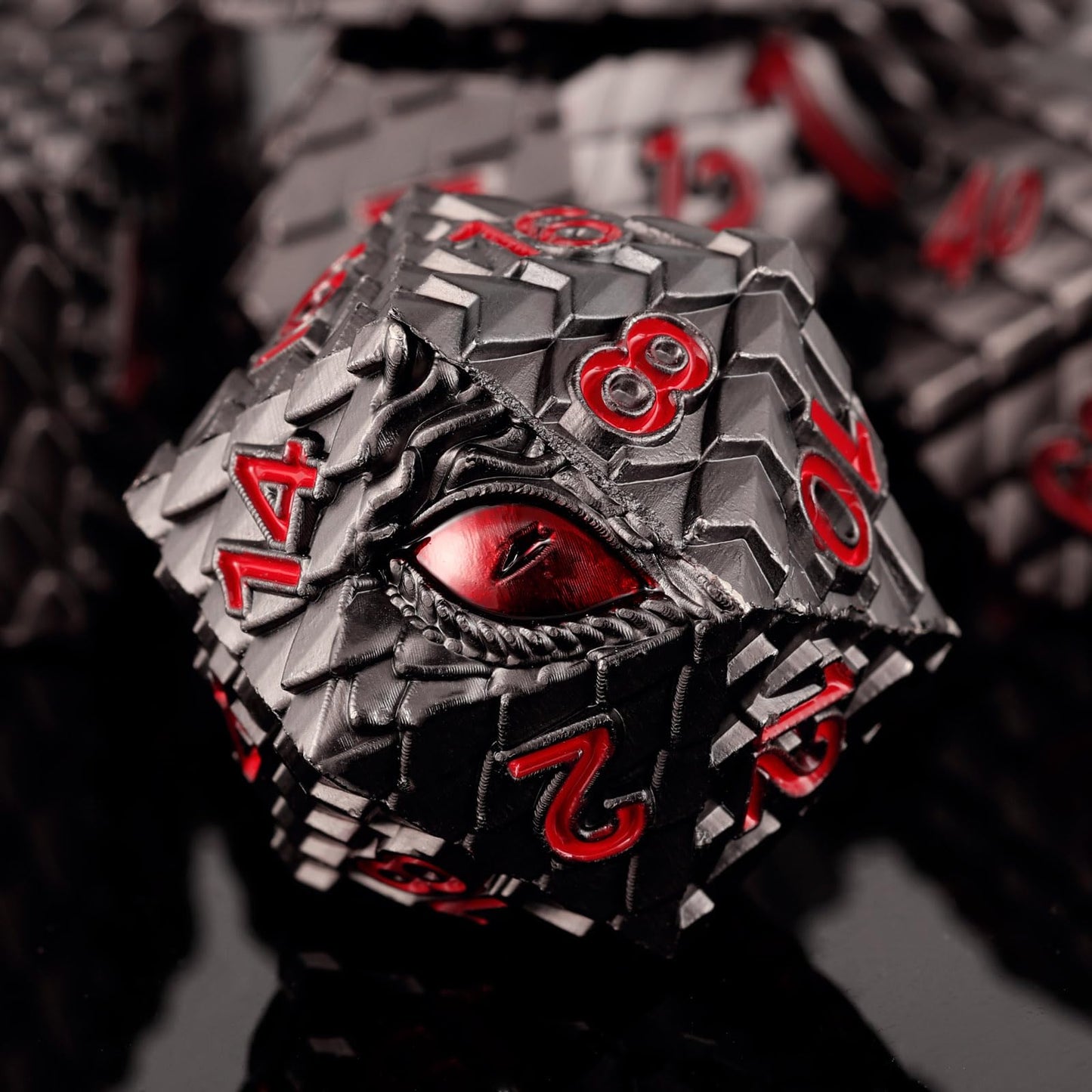 Handan Dragon Eye Metal Dice Set – 7 Pcs Dragon Scale Dice with Gift Box