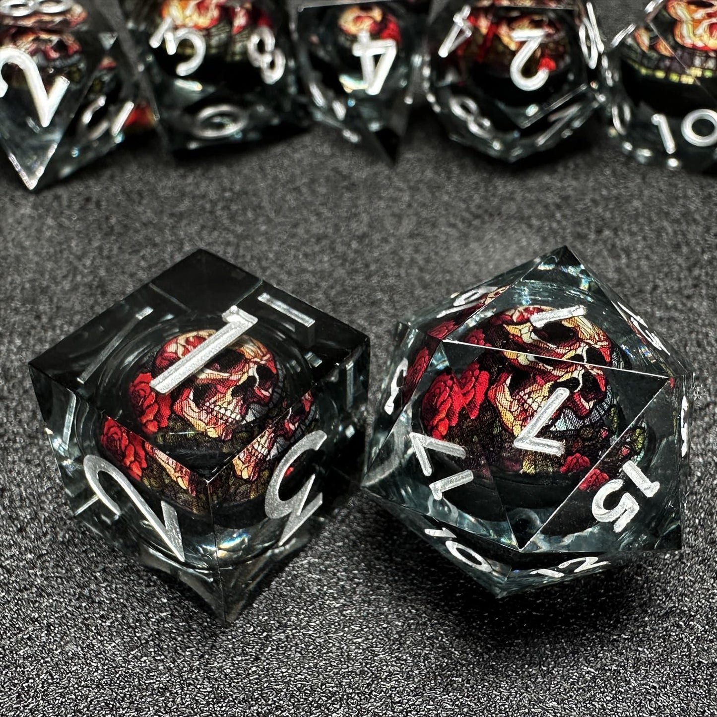 HAOMEJA Skull D&D Monster Resin Dice Set – Sharp Edges, 7 Dice with Dragon Eye Gift Bag