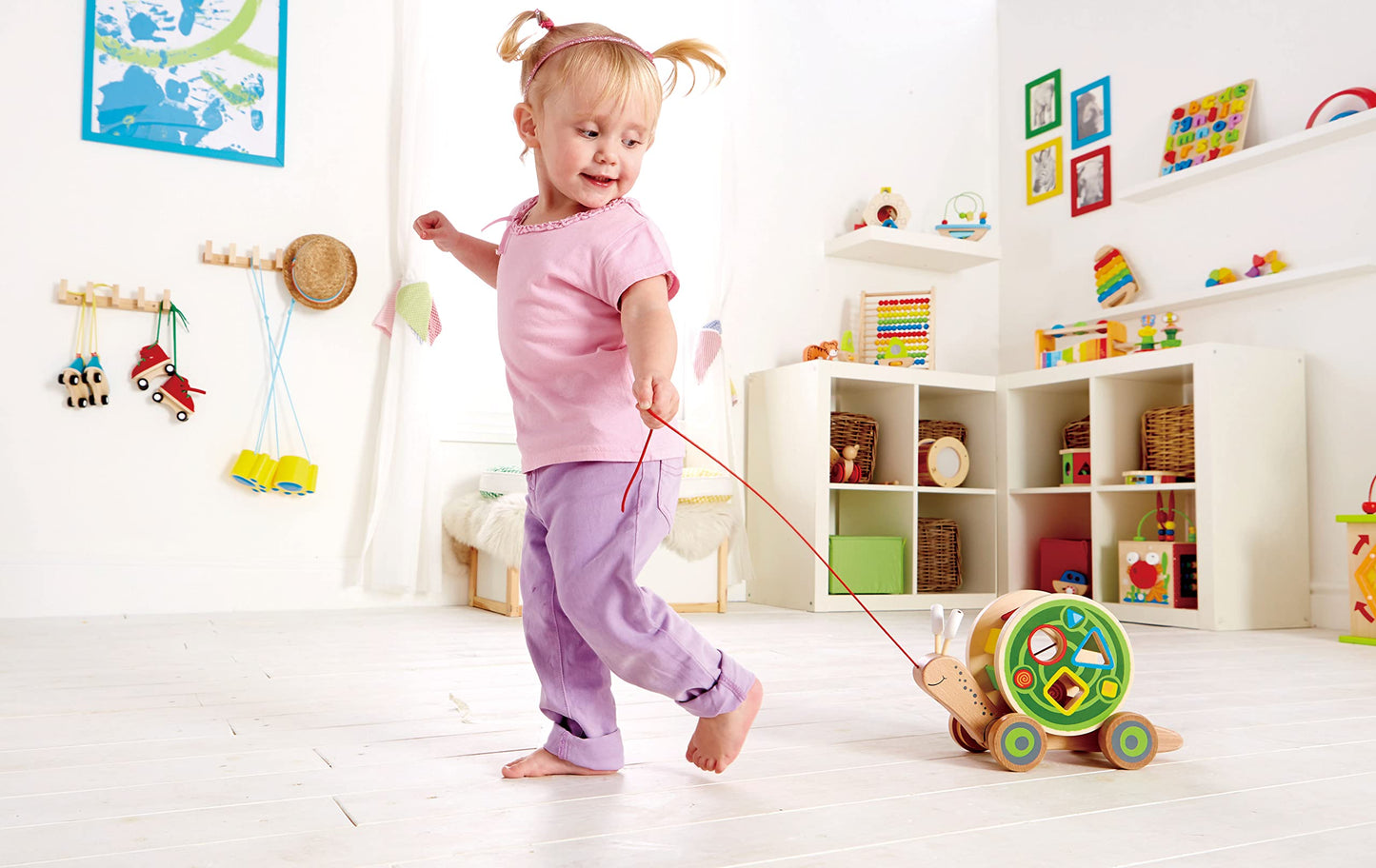 Hape Walk-A-Long Snail Pull Toy – Award-Winning Wooden Push-Pull for Toddlers