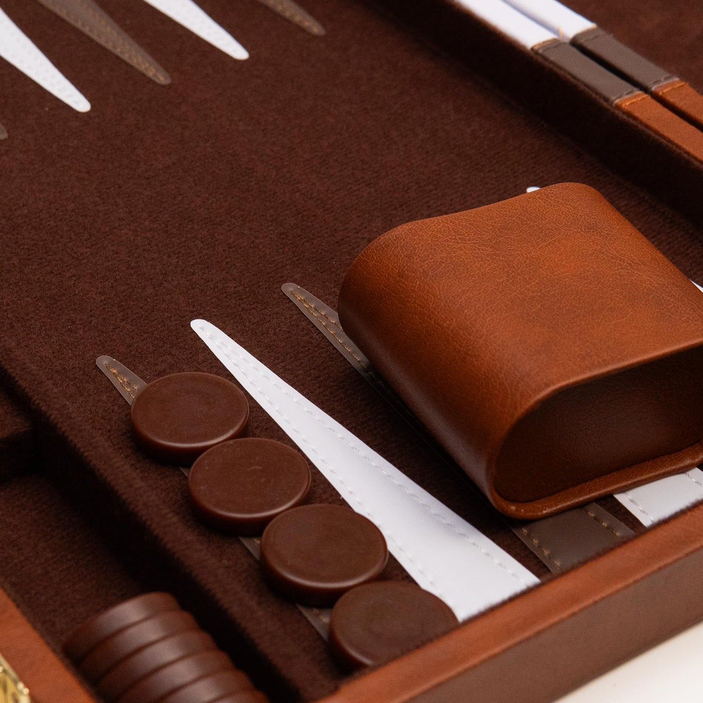 Happy Hippo Deluxe Backgammon Set – Leather-Like Case, Felt Interior, 18-Inch Board