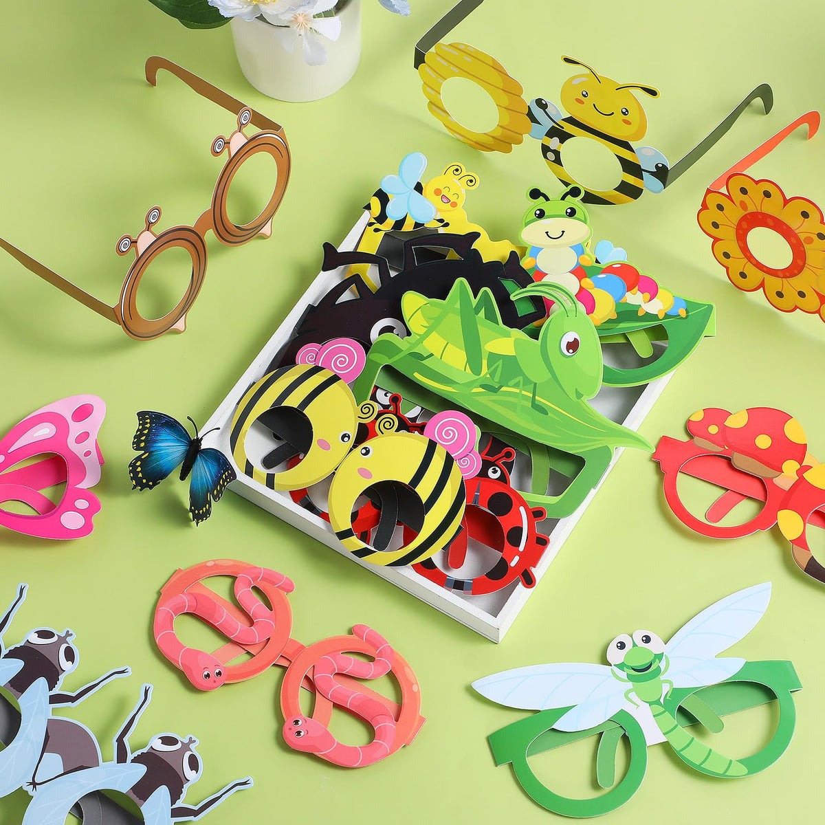 Harrycle 32 Pcs Bug Party Decorations — Summer Insect Paper Glasses & Photo Booth Props