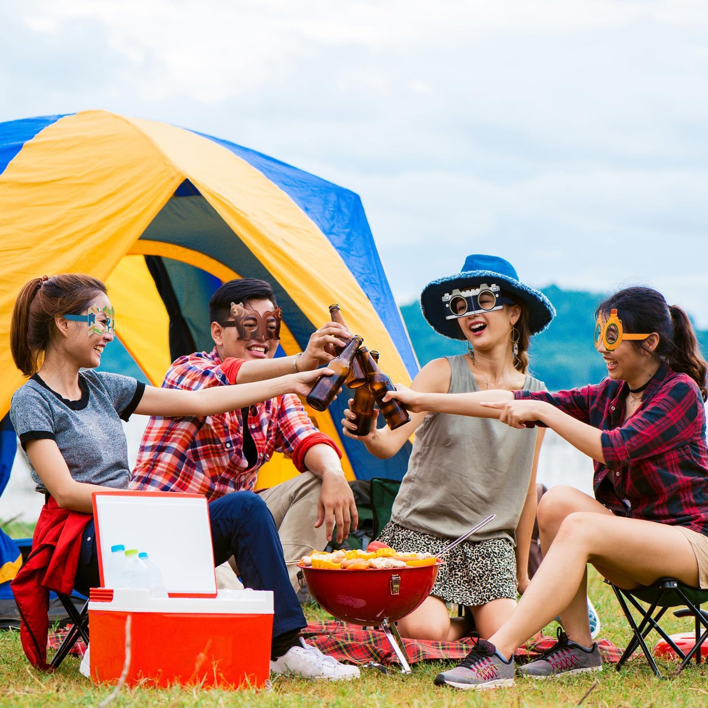 Harrycle 32 Pcs Camping Glasses Set | Camper Theme Paper Frames & Photo Booth Props
