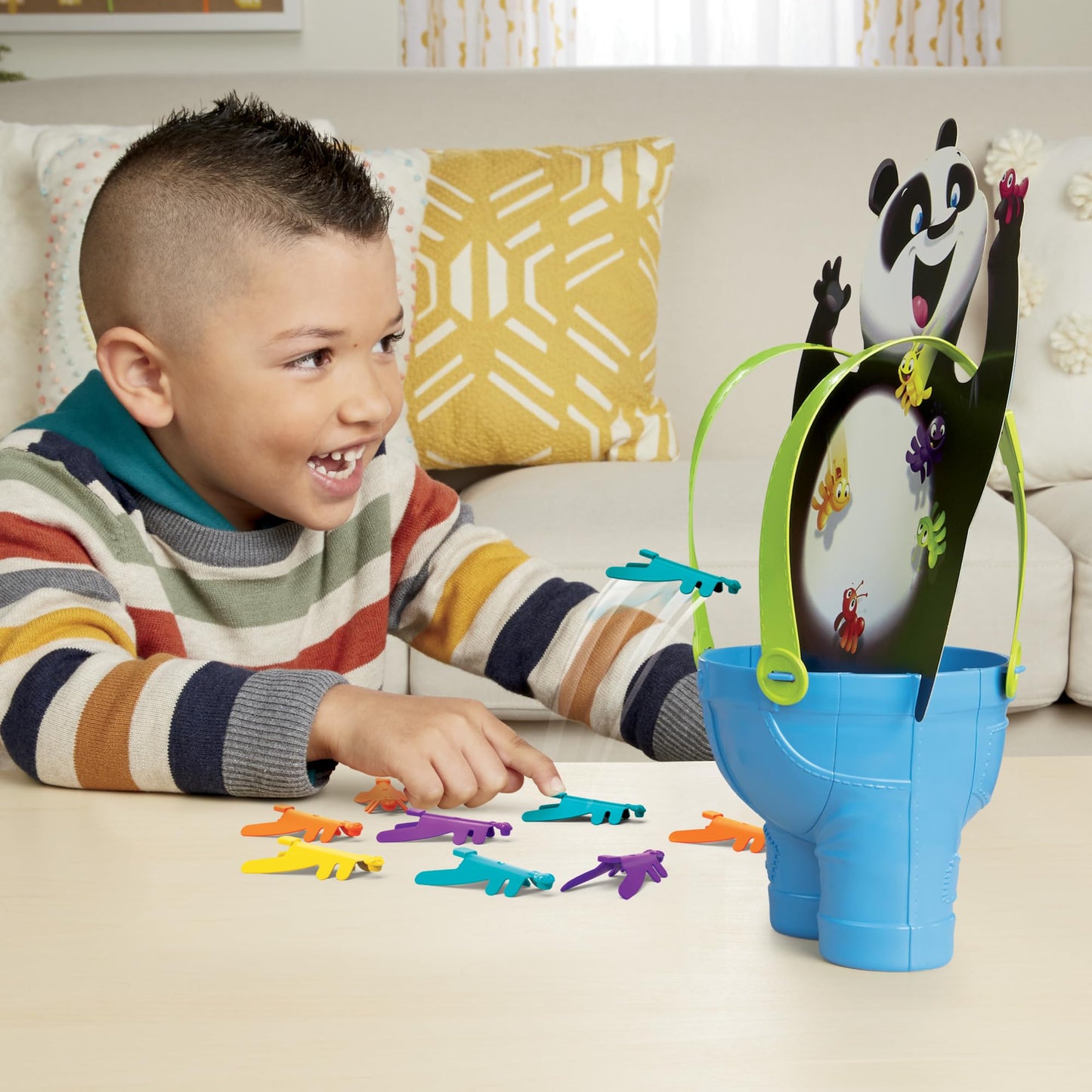 Hasbro Gaming Ants in the Pants – Preschool Board Game for 2-4 Players (Ages 3+), Amazon Exclusive