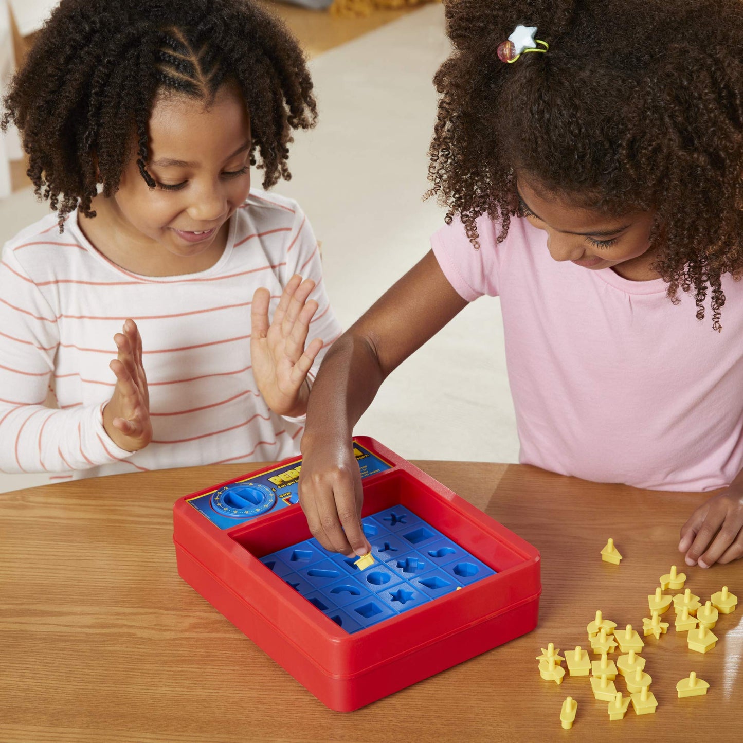 Hasbro Gaming Perfection Game for Preschoolers & Kids 5+ — Shape-Popping & Timed Challenge