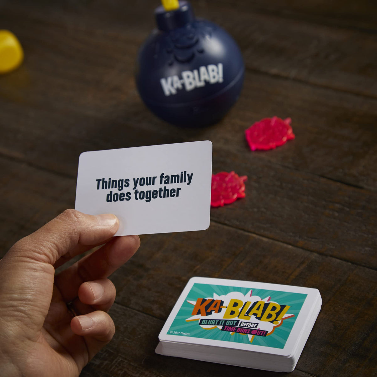 Hasbro Gaming Ka-Blab! Game – Fast-Paced Family Party Game from the Makers of Scattergories
