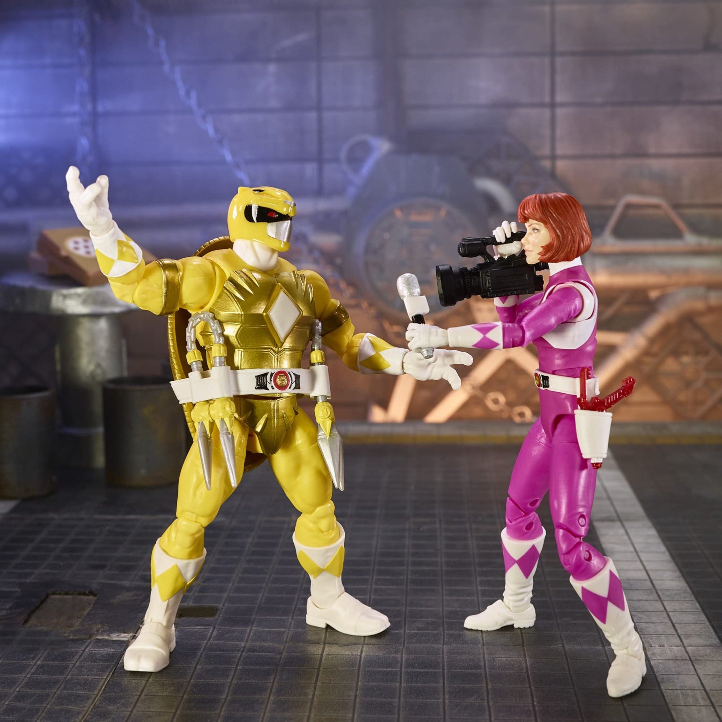 Hasbro Morphed Michelangelo & April O'Neil as Yellow/Pink Rangers — MMPR x TMNT Lightning 2-Pack (6-Inch)