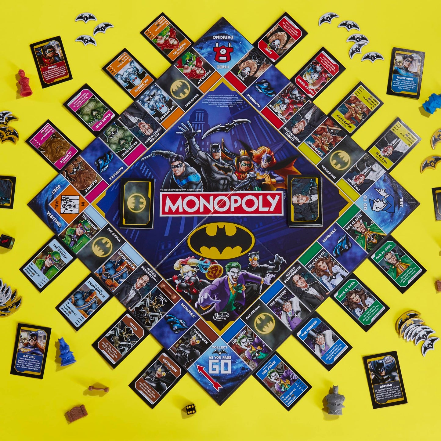 Hasbro Monopoly Batman Edition Board Game – Gotham City Strategy for 2–4 Players (Ages 8+)