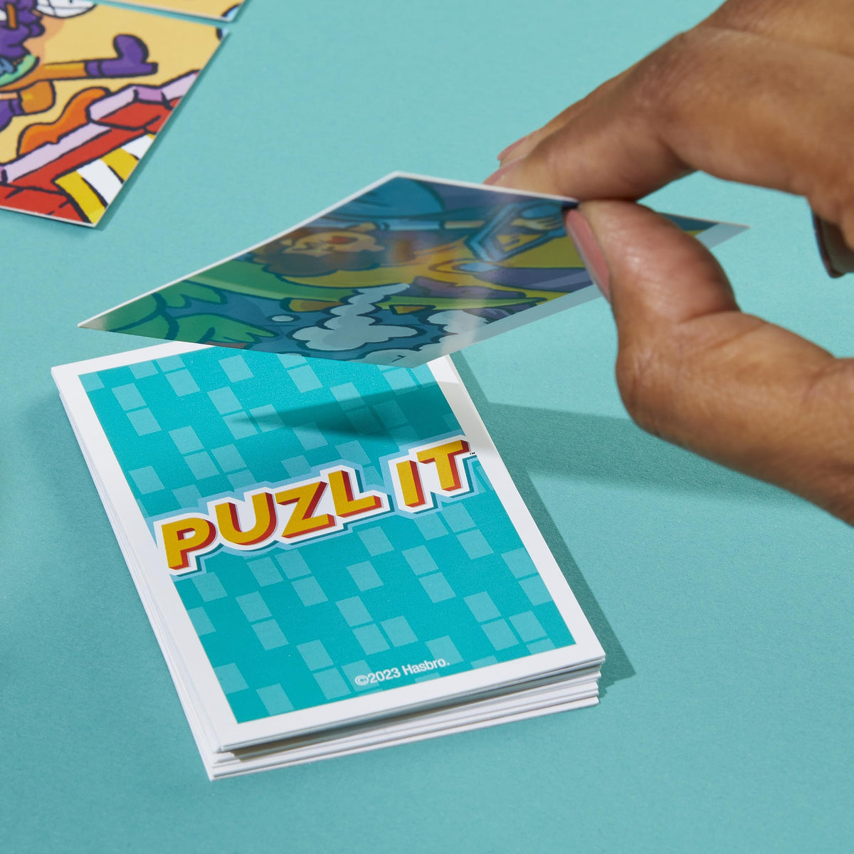 Hasbro Gaming Puzl It Game – Competitive Puzzle Card Game for Kids & Family (2–6 Players)