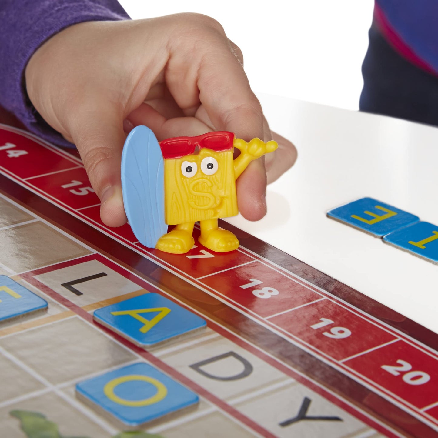 Hasbro Gaming Scrabble Junior Board Game – 2-4 Players, Ages 5+