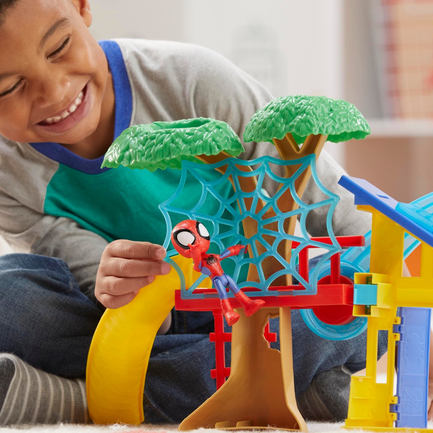 Hasbro Spidey Playground Playset — 4-Inch Spider-Man Figure | Kids 3+