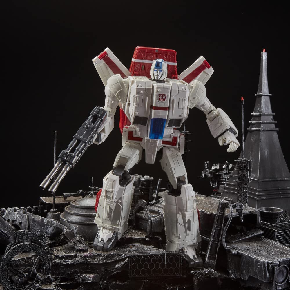 Hasbro Transformers Generations WFC-S28 Jetfire Commander Figure – 11-Inch, Siege Chapter
