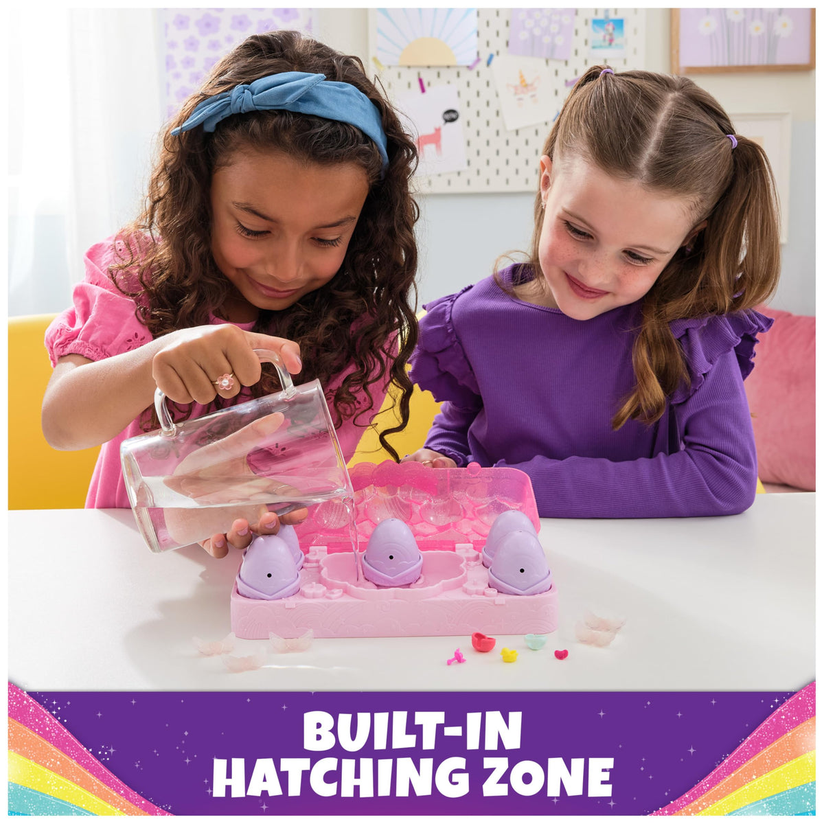 Hatchimals Alive Rainbow Splash Carton: 5 Color Reveal Eggs, 10 Accessories & Mini Figures