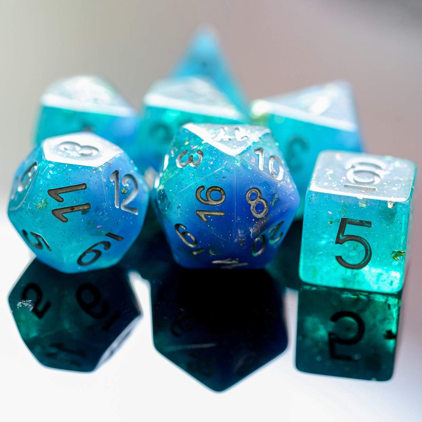 HDdais 7-Die Blue RPG DND Dice Set – Glitter Resin Polyhedral Dice