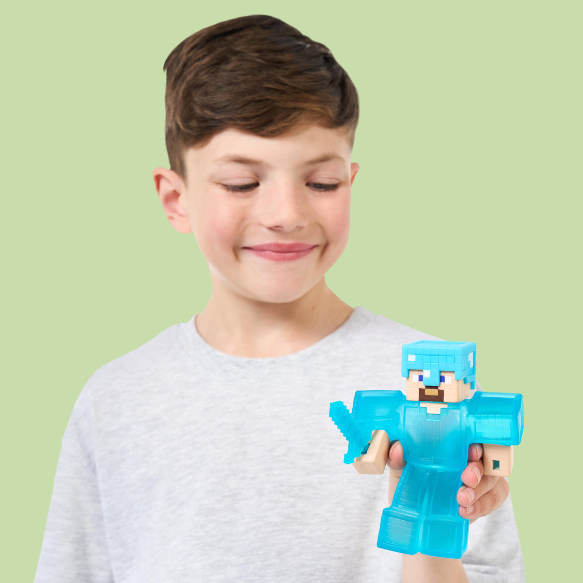 Heroes of Goo Jit Zu Minecraft Steve with Diamond Armor & Sword – Super Stretchy with Hidden Diamond Piece