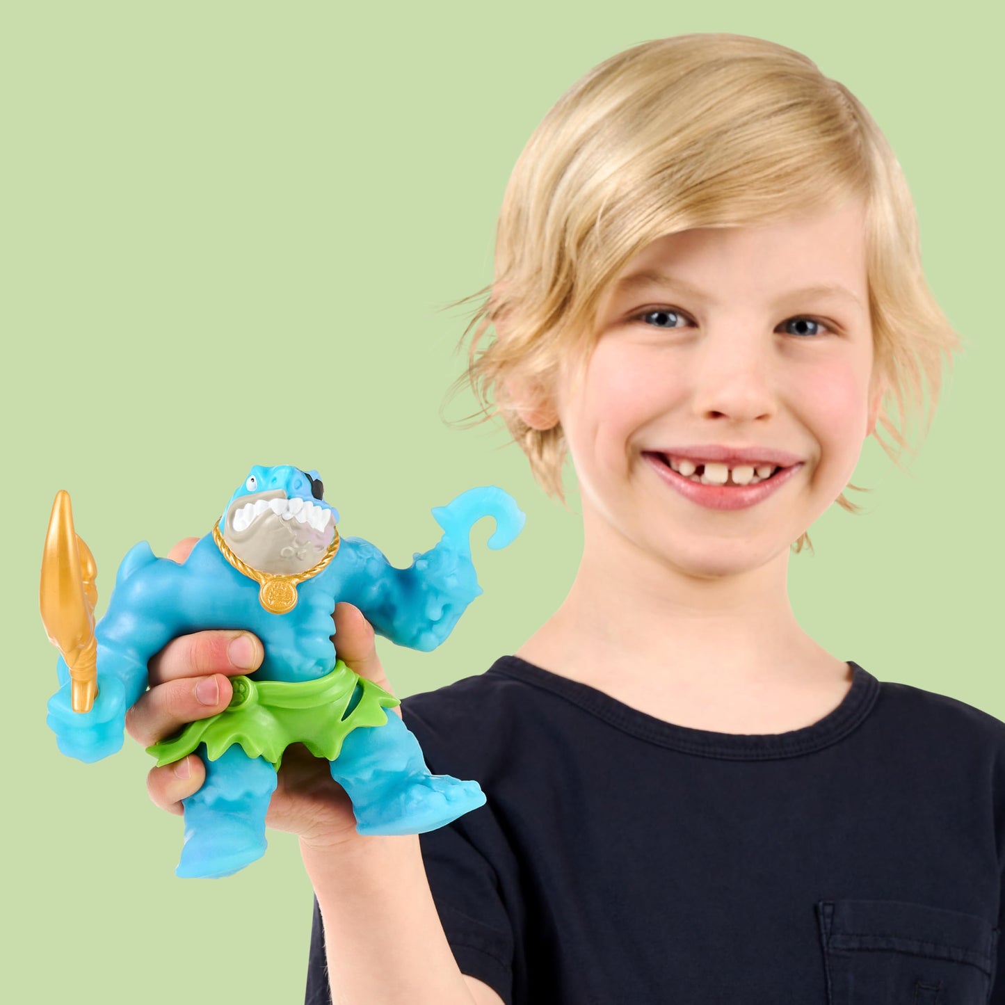 Heroes of Goo Jit Zu Cursed Goo Sea Thrash – Color-Changing Face, 3x Stretchable Hero
