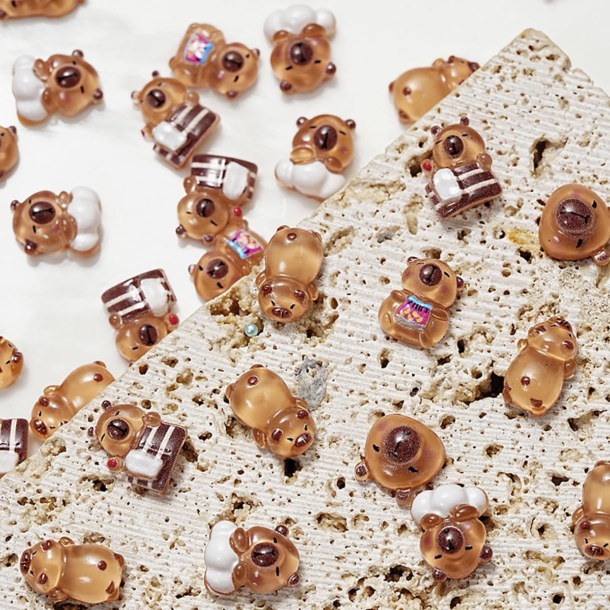 HETRUUOP 100PCS Mini Capybara Decor for Dollhouse – Resin Figures