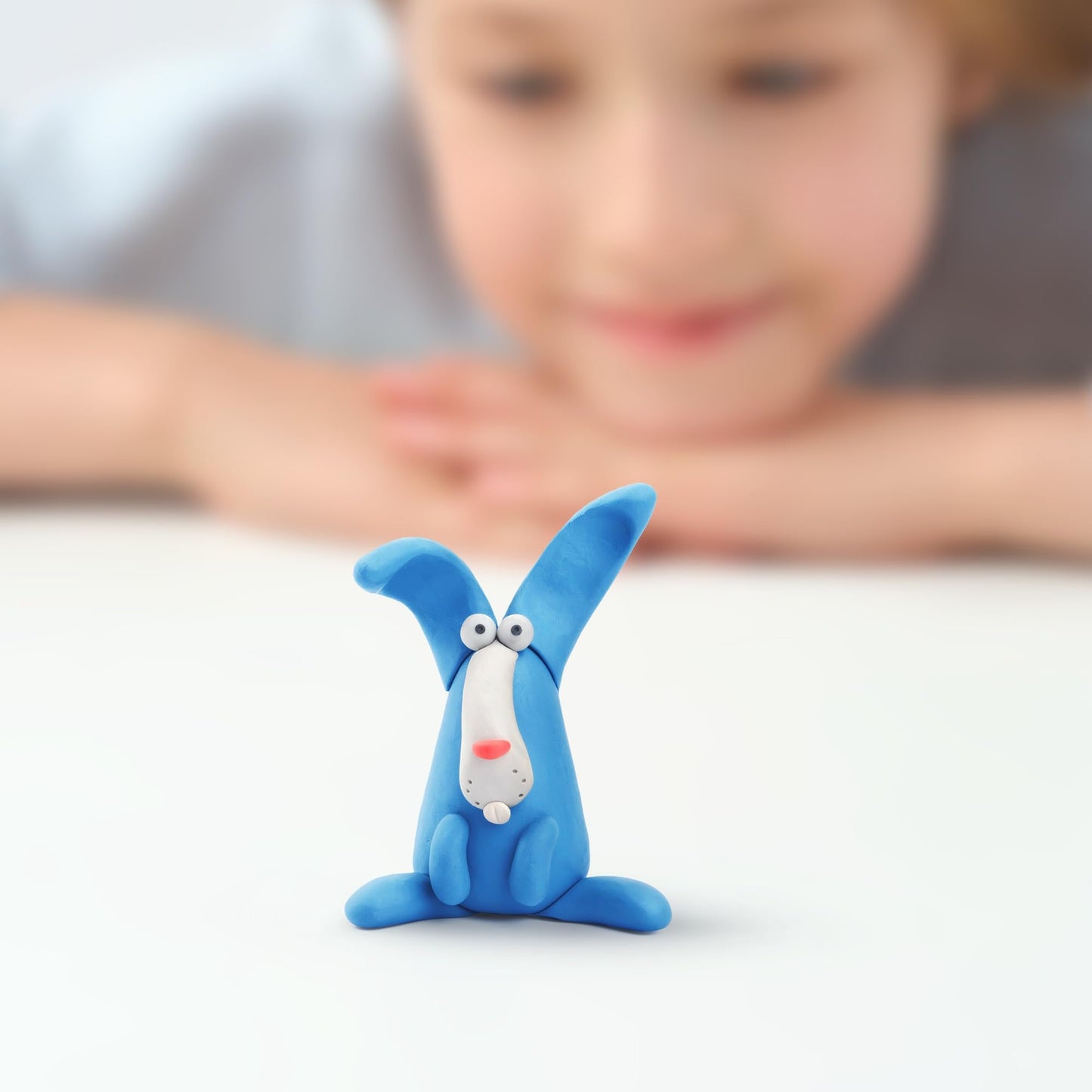 Hey Clay Animals – 18-Can Air-Dry Clay with Interactive App for Ages 3–11