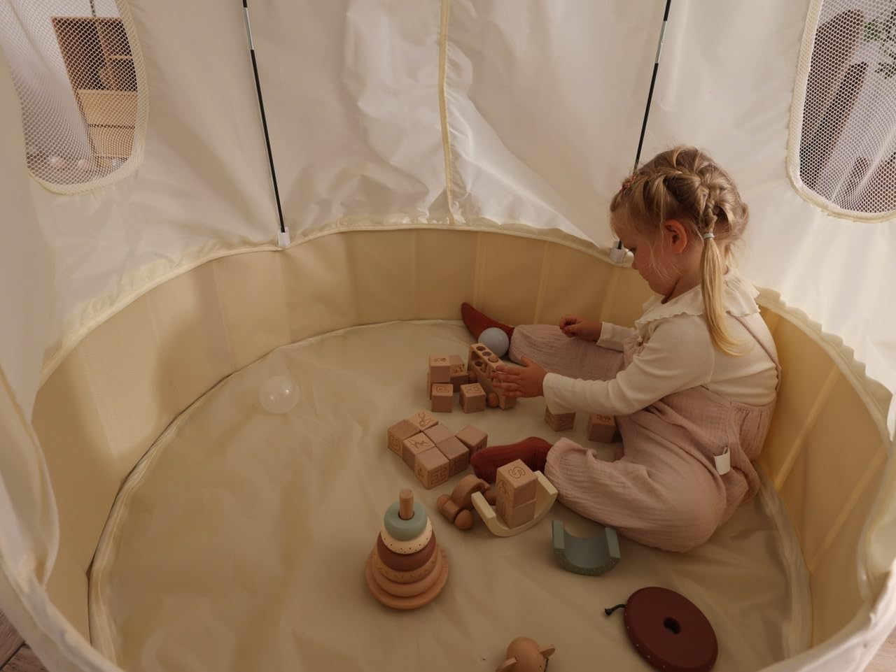 Hikiddy 3-in-1 Play Tent with Ball Pit – Foldable Beige Playhouse with Star Lights