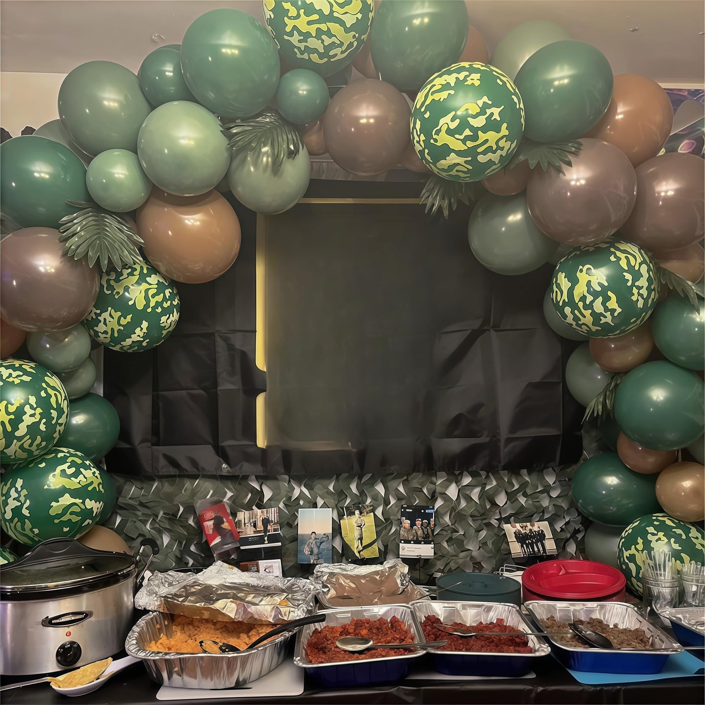 HILAVO Green & Brown Army Balloons Set — 12in Camouflage Latex Decor