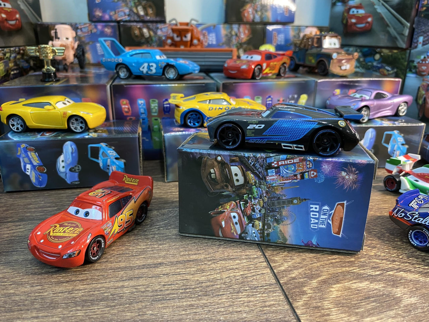 HOMETEAM SP Die-Cast Racers – Safe Alloy Toy Cars in Color Gift Box (Jackson), 3+ Years