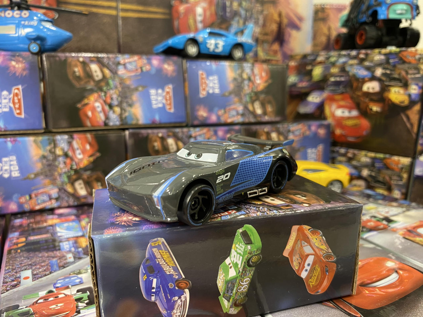 HOMETEAM SP Die-Cast Racers – Safe Alloy Toy Cars in Color Gift Box (Jackson), 3+ Years