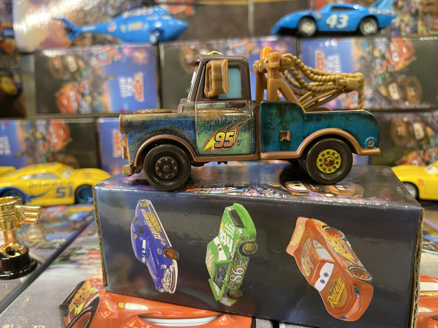 HOMETEAM SP Die-Casting Racers – Durable Alloy Toy Cars in Color Box Packaging, Gift for 3+