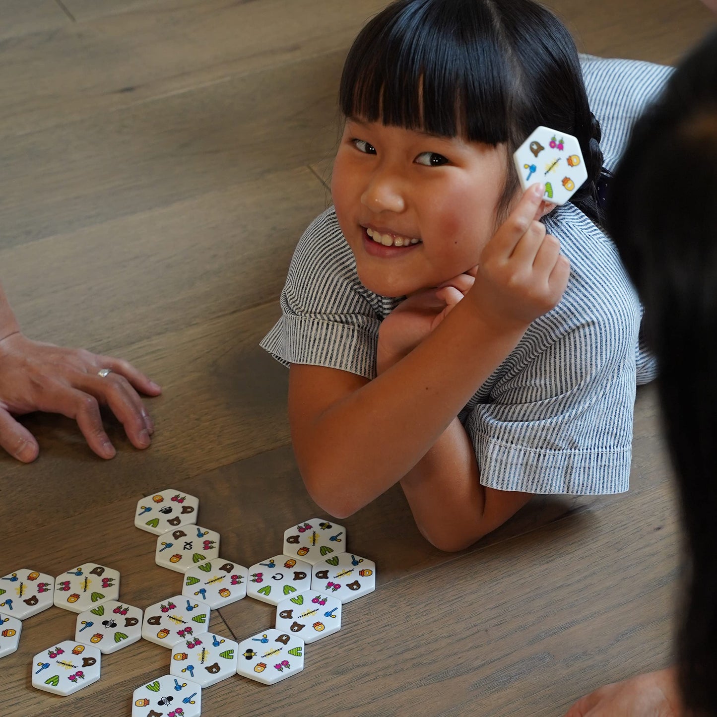 HoneyCombs Game | Family Matching & Educational Tile Game for Ages 5+, 1-8 Players