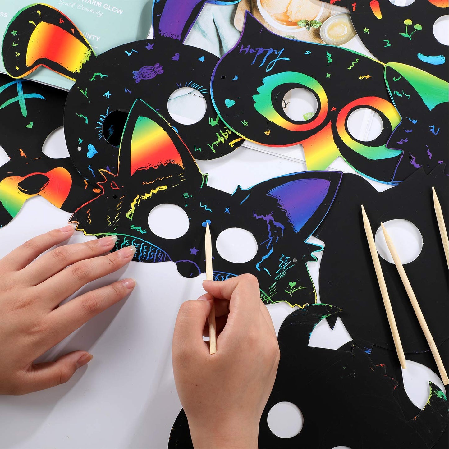 Honoson 36-Pack Scratch Paper Animal Masks with Elastic Cords & Wood Stylus – DIY Halloween Party Decor