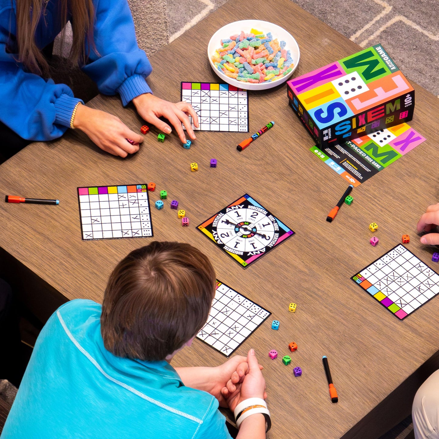 Hootenanny Games Sixem Dice Game – Fast-Paced Strategy & Sabotage for 2-4 Players