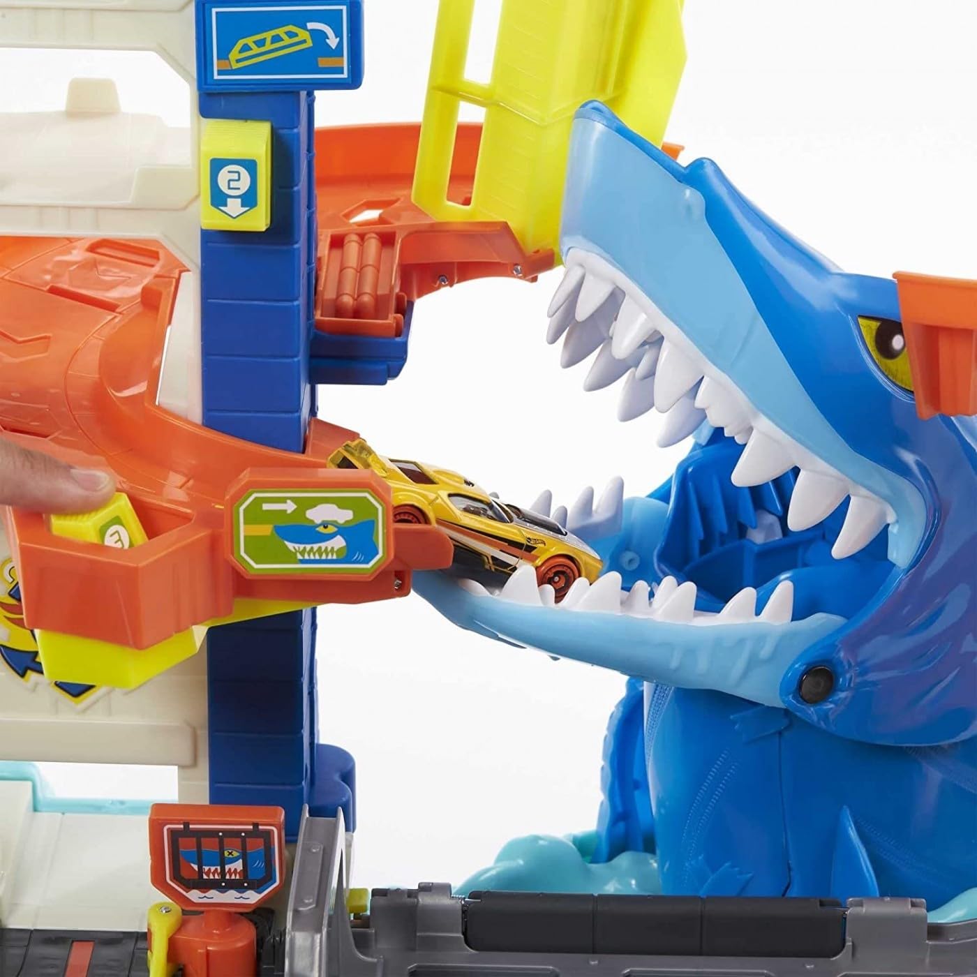 Hot Wheels Attacking Shark Escape Playset - City Parking Garage Adventure