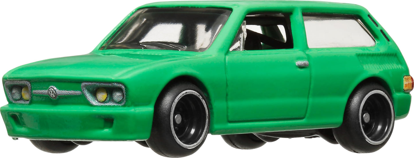 Hot Wheels Premium Car Culture VW Brasilia T9678 – 1:64 Die-Cast with Real Riders