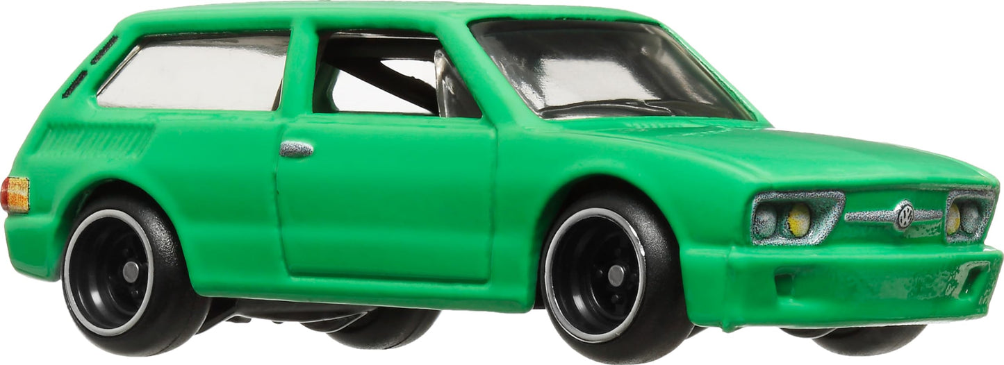 Hot Wheels Premium Car Culture VW Brasilia T9678 – 1:64 Die-Cast with Real Riders