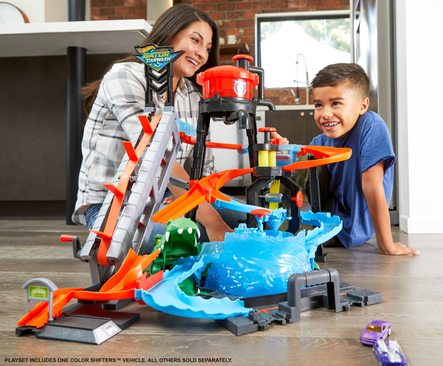Hot Wheels City Car Wash and Giant Gator – Color Change & Water Play Set