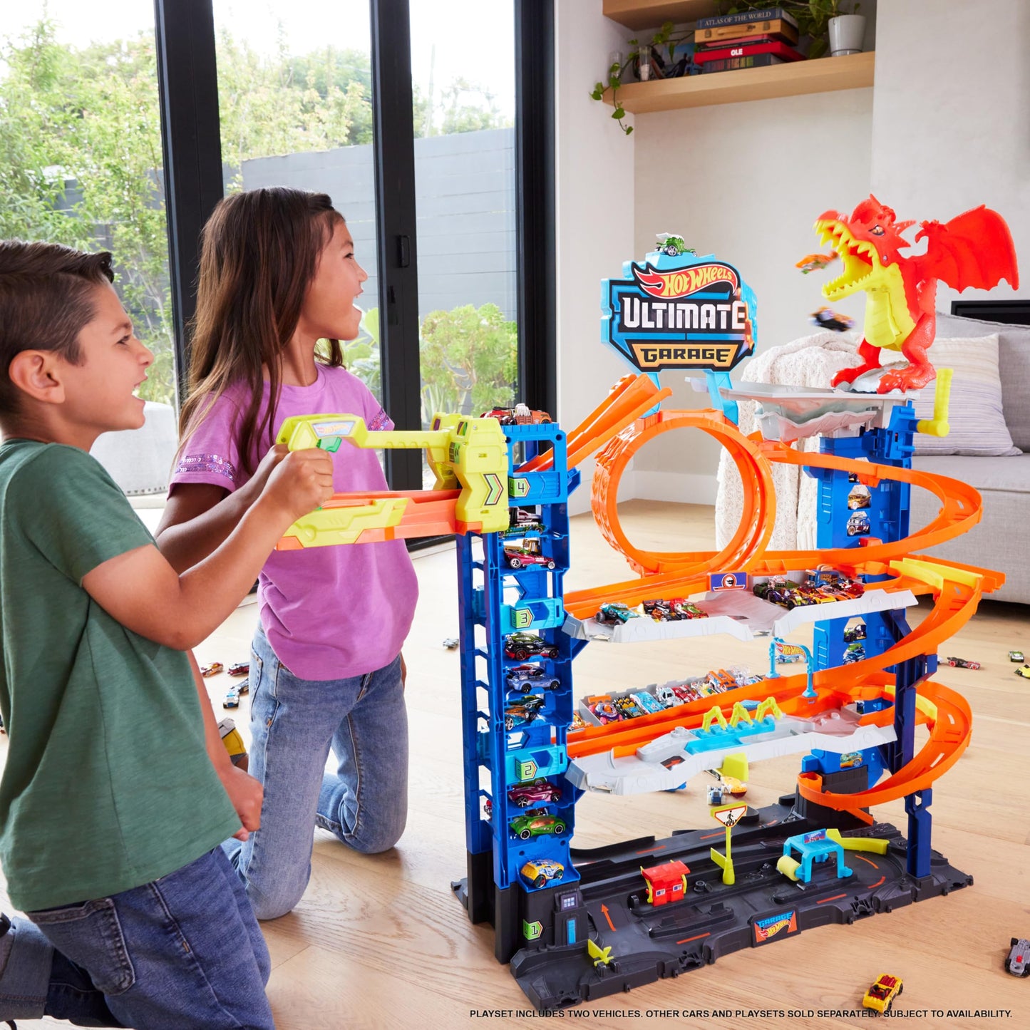 Hot Wheels City Ultimate Garage Track Set – 4 Levels, Dragon Battle, 2 Cars & 50+ Vehicle Storage