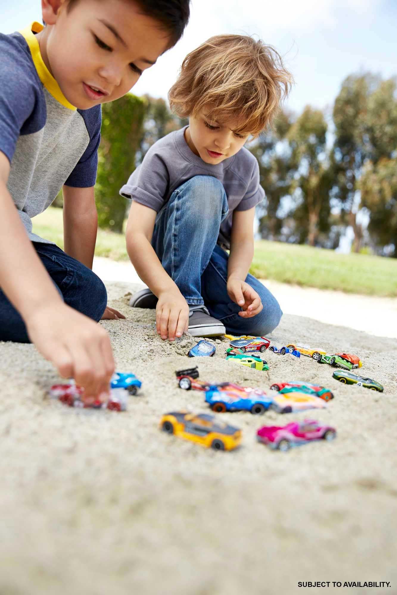 Hot Wheels 20-Pack: 1:64 Scale Cars & Trucks – Play or Display, Styles Vary (Amazon Exclusive)