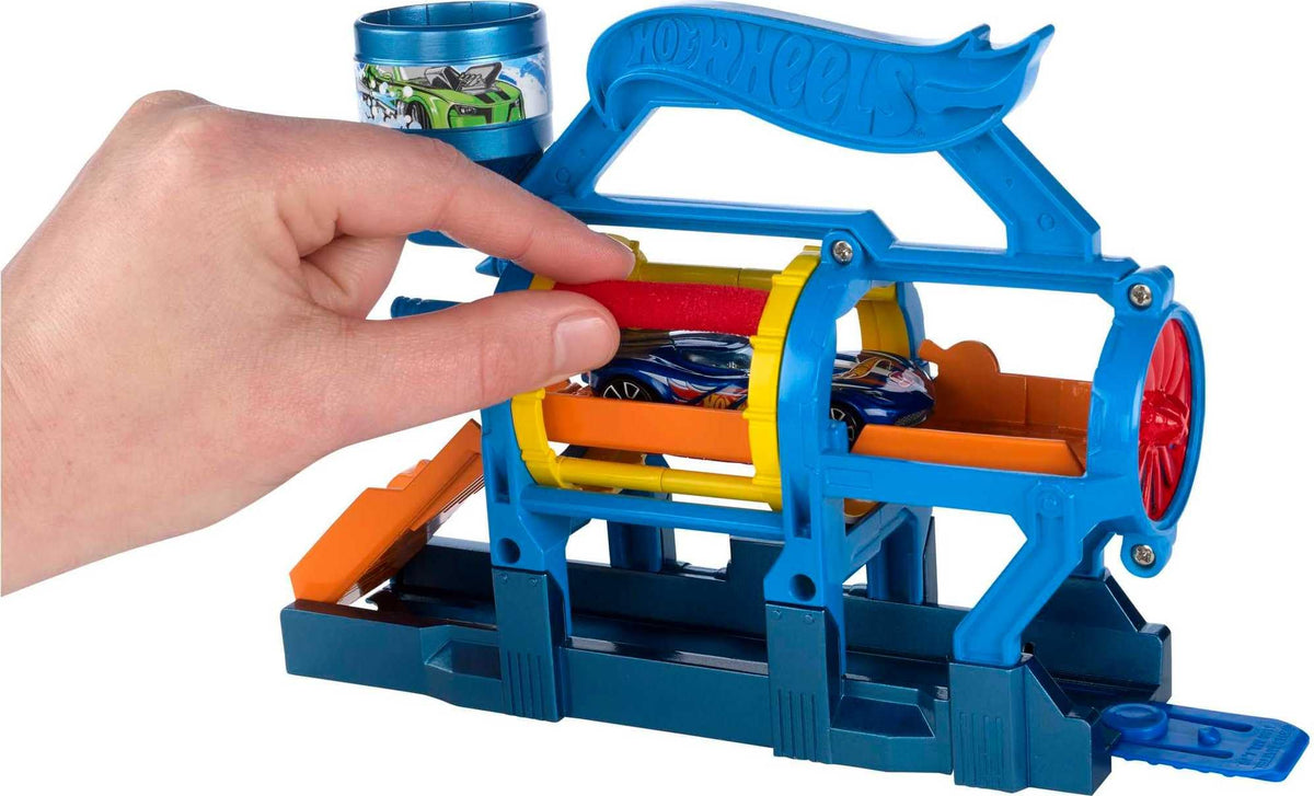 Hot Wheels Turbo Jet Car Wash Playset – Fold-Out Action with Connectable Track