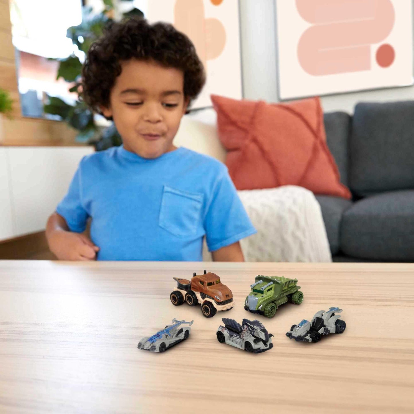 Hot Wheels Jurassic World Dominion 1:64 Character Cars 5-Pack – Beta, Giganotosaurus, T-Rex, Triceratops & Velociraptor