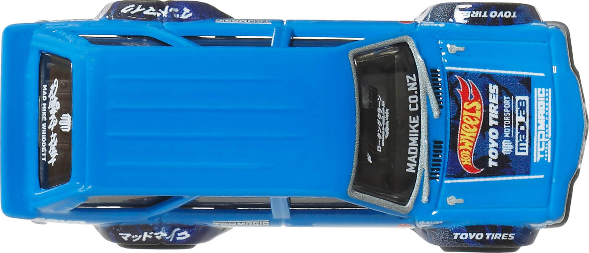 Hot Wheels Premium Car Culture 2005 Mitsubishi Evo IX Wagon – 1:64 Die-Cast with Real Riders