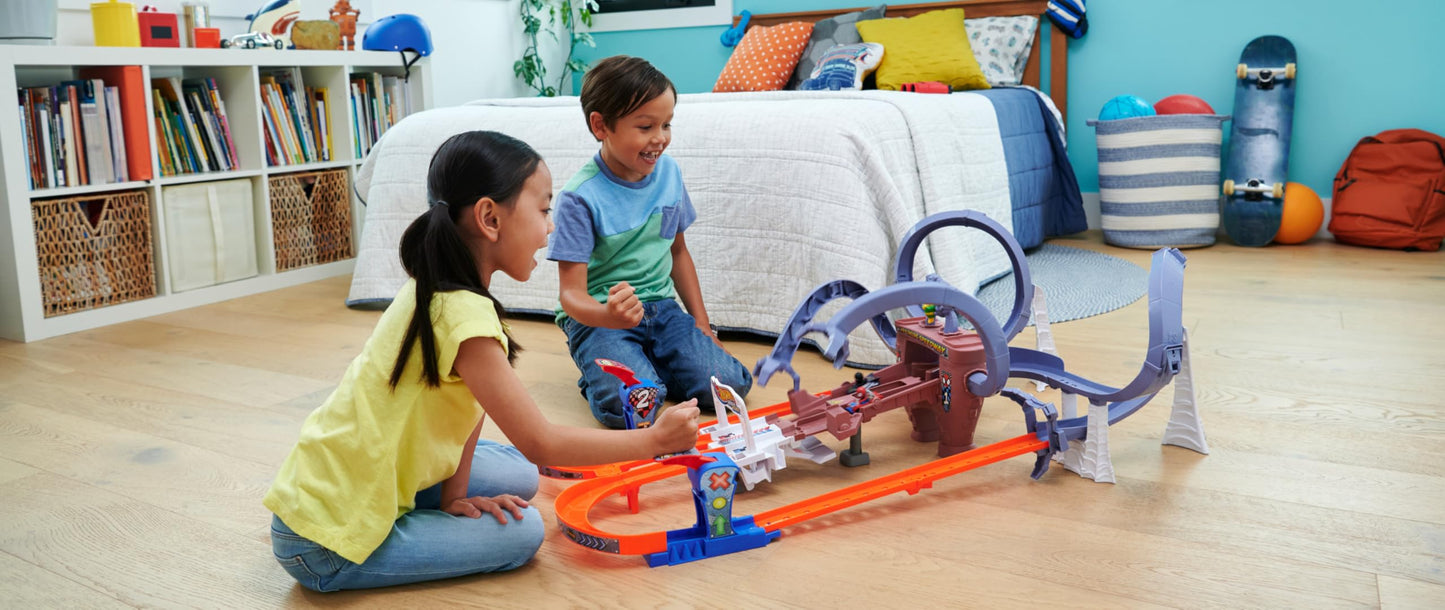 Hot Wheels RacerVerse Spider-Man’s Web-Slinging Speedway — 2 Die-Cast Cars