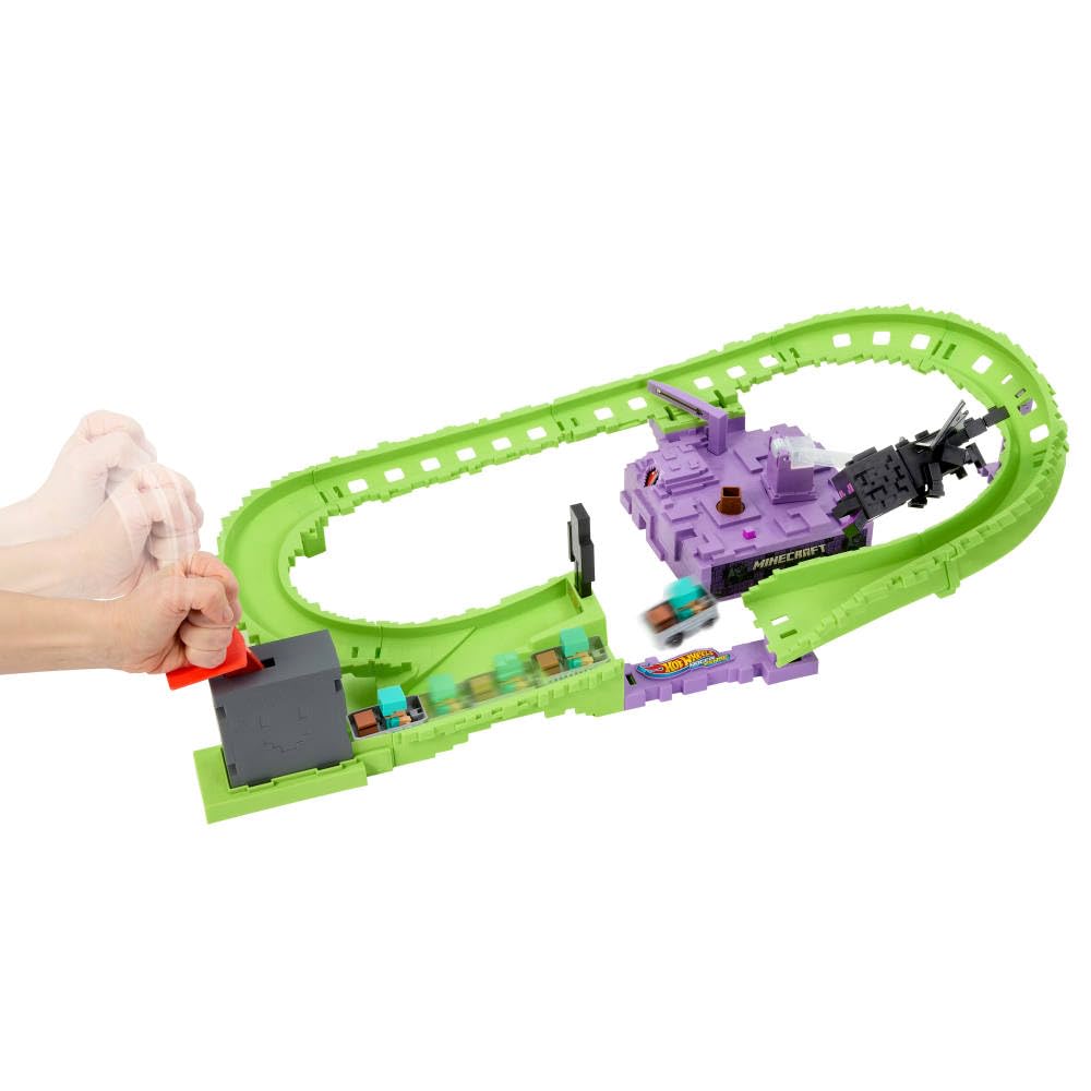 Hot Wheels RacerVerse Minecraft Track Set with Diamond Armor Steve & Ender Dragon