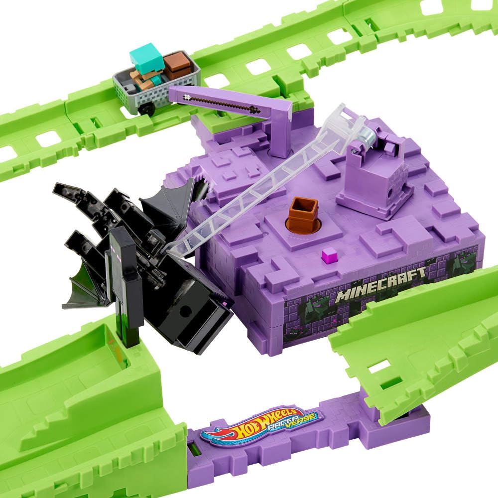 Hot Wheels RacerVerse Minecraft Track Set with Diamond Armor Steve & Ender Dragon