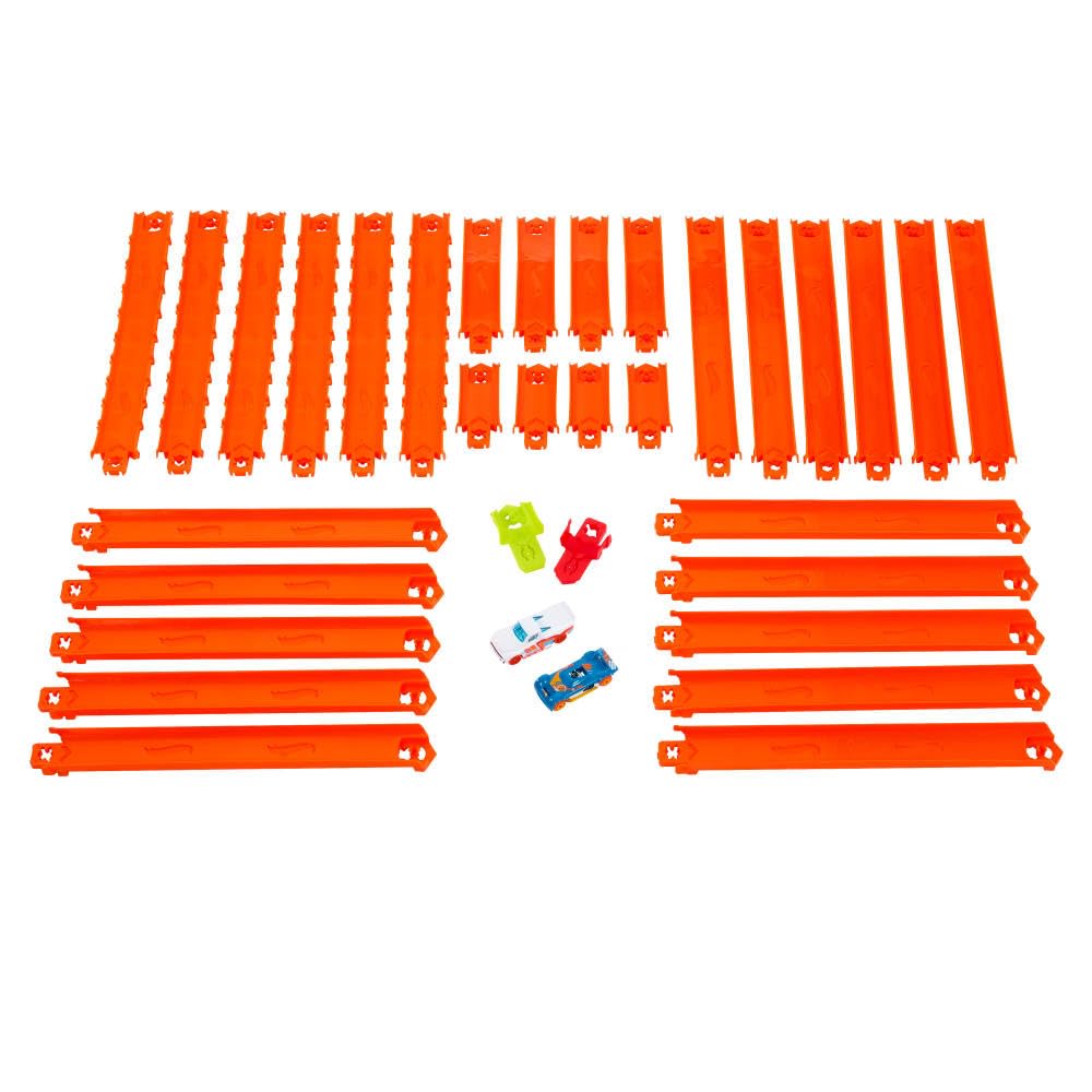 Hot Wheels Track Creator Deluxe Pack – 2-Car Set with 25 ft Speed Snap Track & E-Track Adapters