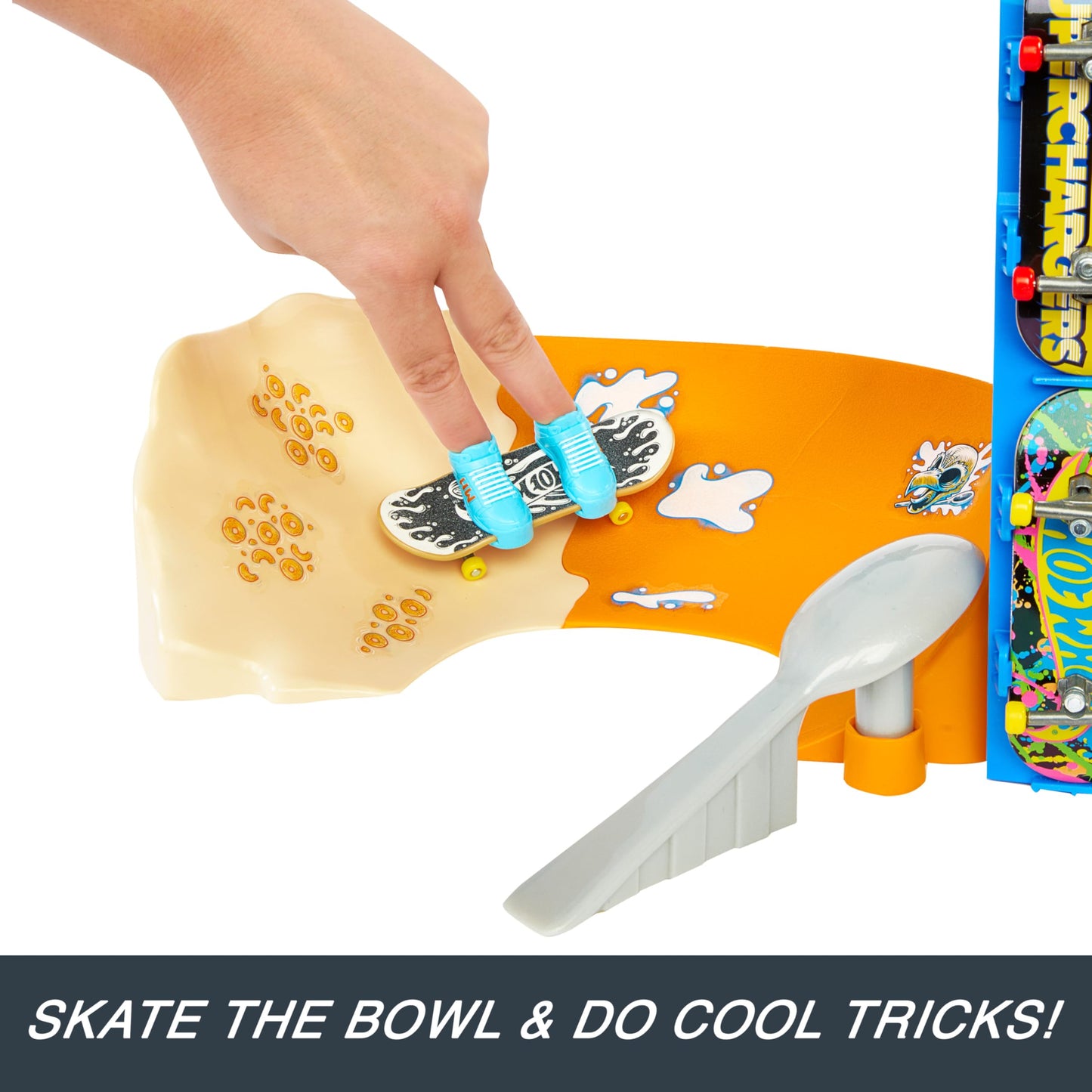 Hot Wheels Skate Tony Hawk Cereal Bowl Set — Exclusive Board, Removable Shoes & Storage for 4 Boards