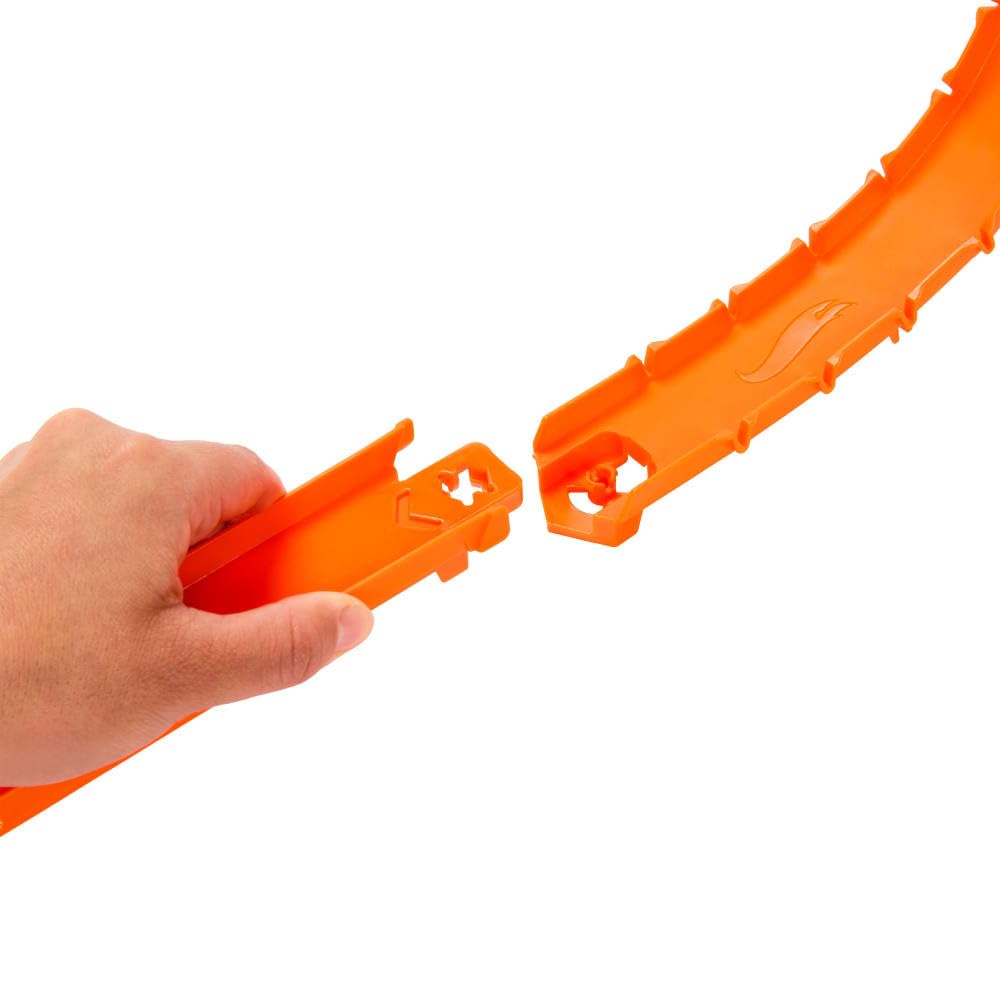 Hot Wheels Track Creator Deluxe Pack – 2-Car Set with 25 ft Speed Snap Track & E-Track Adapters