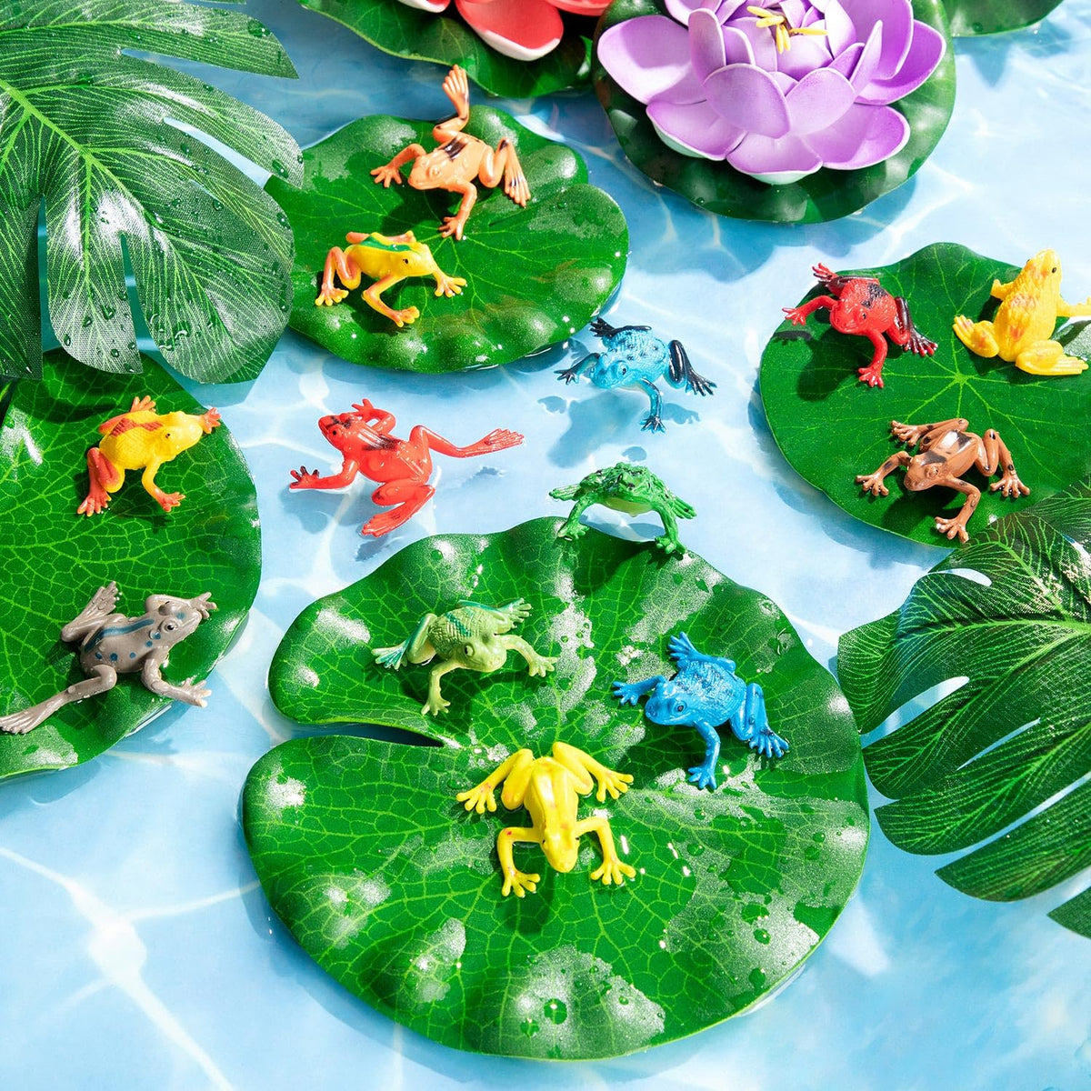 HTZNHXT 36Pcs Plastic Frogs Toy Set – Mini Resin Frog Figures for Dioramas
