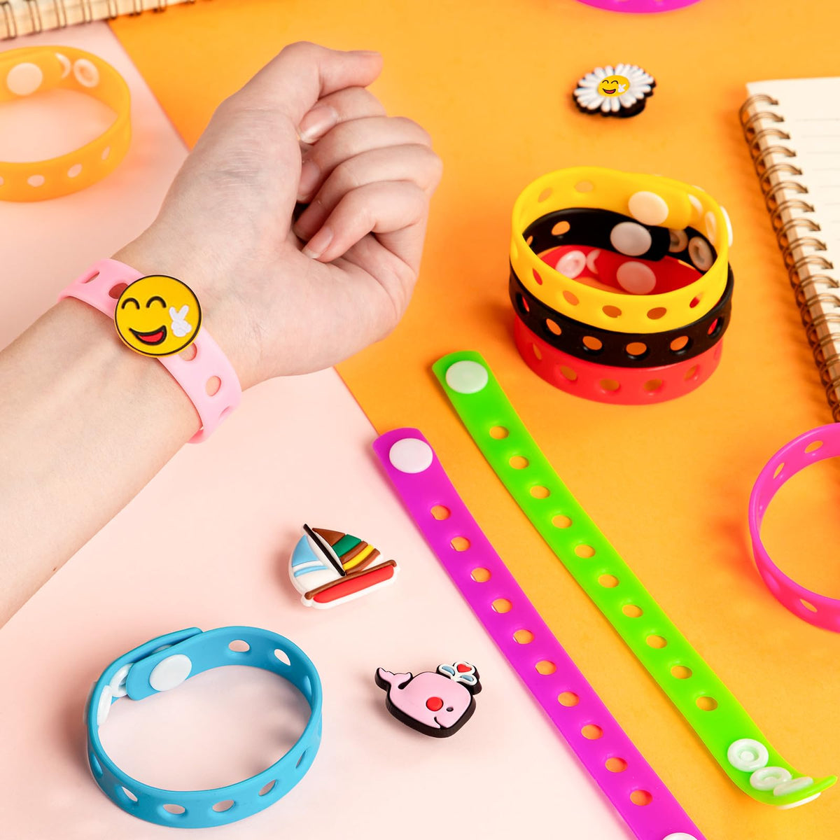 HTZNHXT 20 Pcs Silicone Charm Bracelets – Adjustable 8-Inch Kids Wristbands, Bulk Class Party Favors